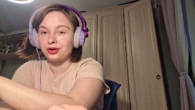 MarianaOkimoto live cam on Cam4
