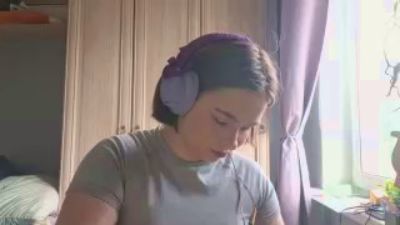 MarianaOkimoto live cam on Cam4