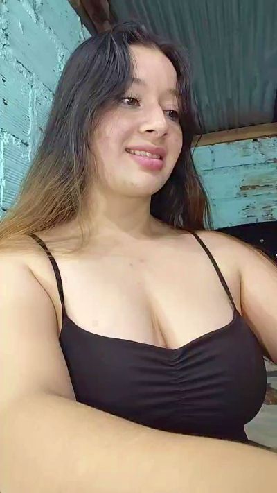 Mariana_Loving live cam on Cam4