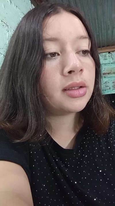 Mariana_Loving live cam on Cam4