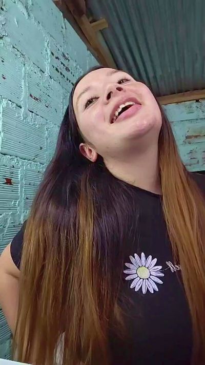 Mariana_Loving live cam on Cam4