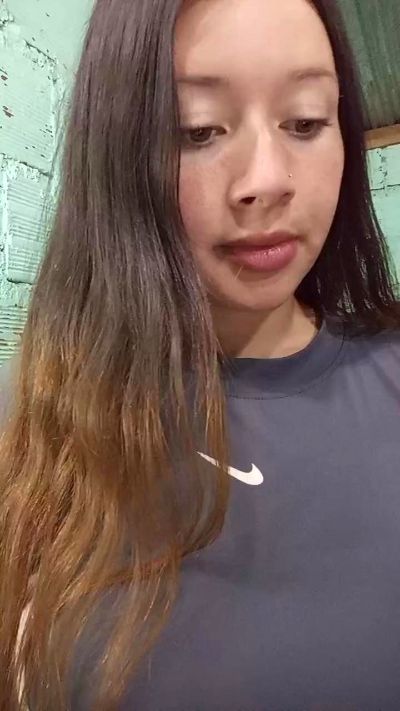 Mariana_Loving live cam on Cam4