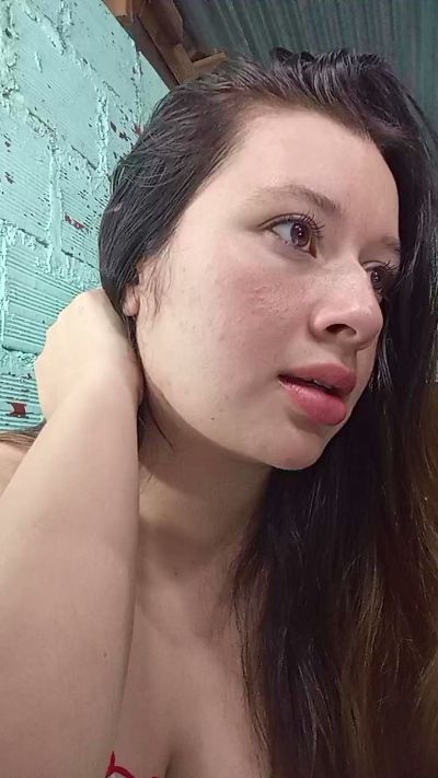Mariana_Loving live cam on Cam4