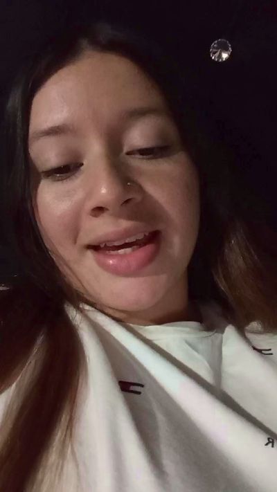 Mariana_Loving live cam on Cam4
