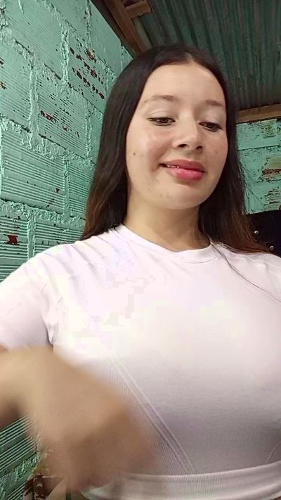 Mariana_Loving live cam on Cam4