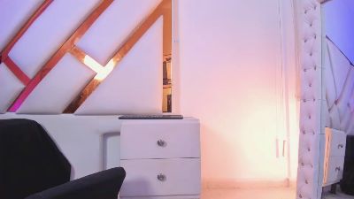 Mariana_Smiith live cam on Cam4