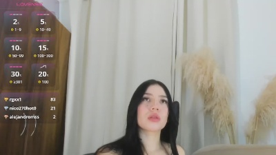 Marianaobregon live cam on Cam4