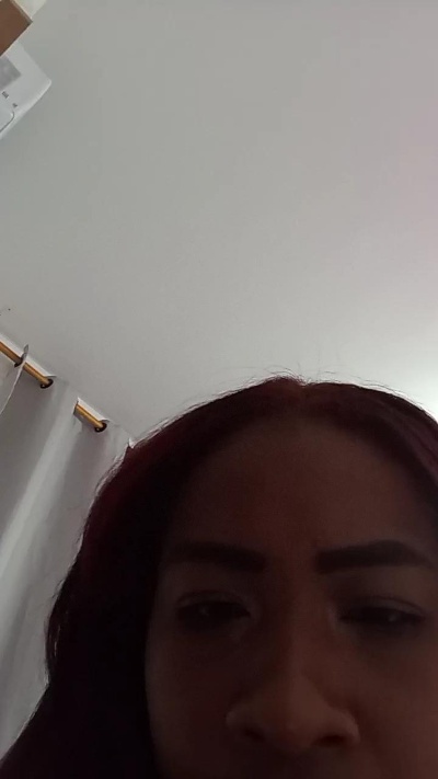Marianaroot live cam on Cam4