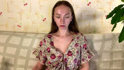 MariannRaziano live cam on Cam4