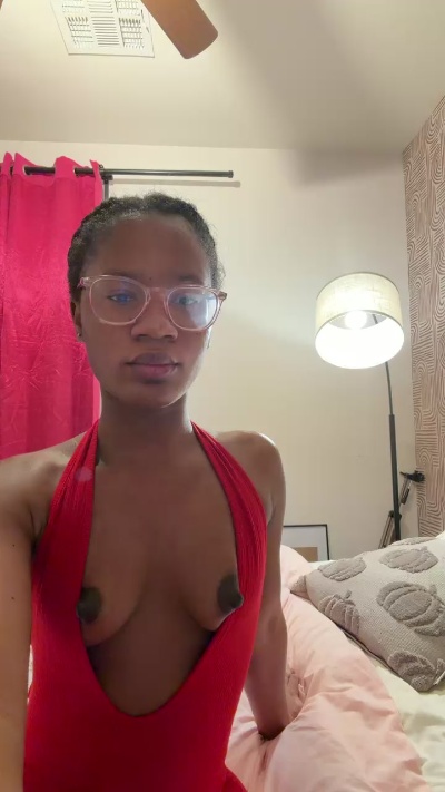Mariasis live cam on Cam4