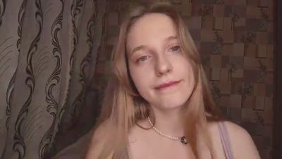 MaribelDefoore live cam on Cam4