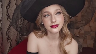 MaribelDefoore live cam on Cam4