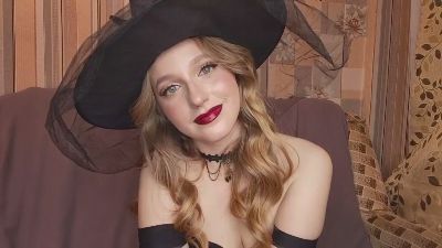 MaribelDefoore live cam on Cam4