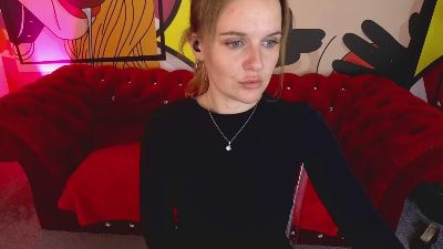 MaribelRiverr live cam on Cam4