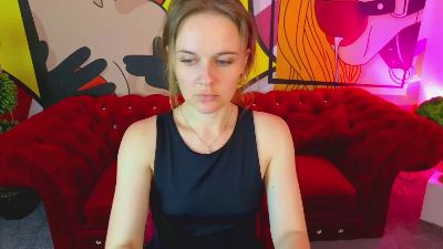 MaribelRiverr live cam on Cam4