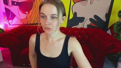 MaribelRiverr live cam on Cam4