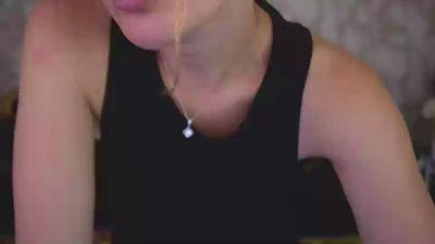 MaribelRiverr live cam on Cam4