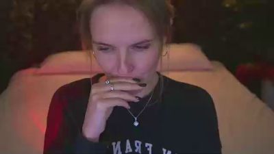 MaribelRiverr live cam on Cam4