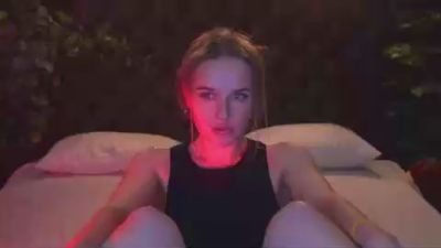 MaribelRiverr live cam on Cam4
