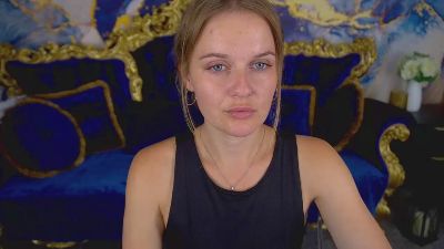 MaribelRiverr live cam on Cam4