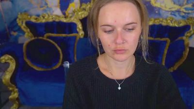 MaribelRiverr live cam on Cam4
