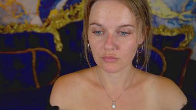 MaribelRiverr live cam on Cam4