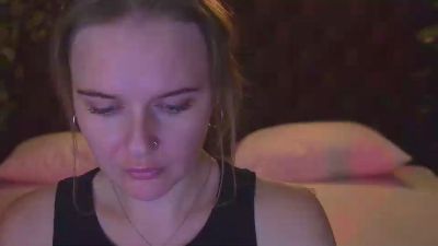 MaribelRiverr live cam on Cam4