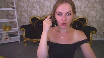 MaribelRiverr live cam on Cam4