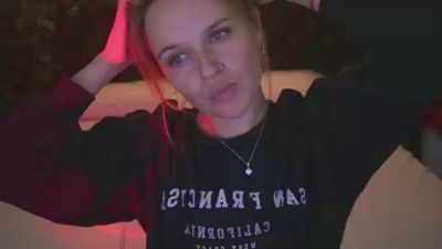 MaribelRiverr live cam on Cam4