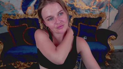 MaribelRiverr live cam on Cam4