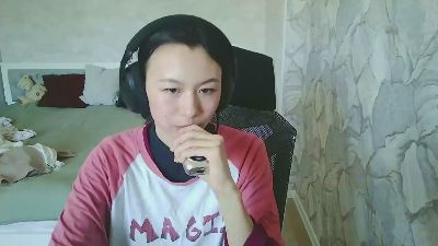 MaricaDenk live cam on Cam4