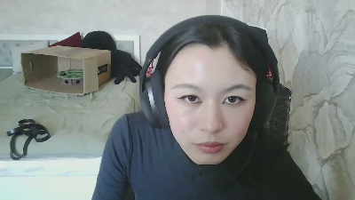 MaricaDenk live cam on Cam4