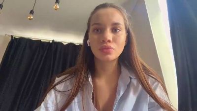MaricelaApyuan live cam on Cam4