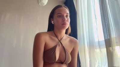 MaricelaApyuan live cam on Cam4