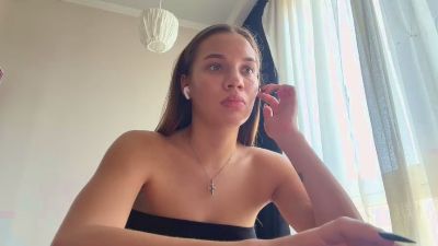 MaricelaApyuan live cam on Cam4
