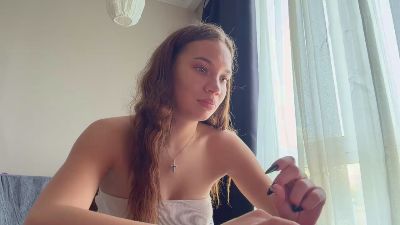 MaricelaApyuan live cam on Cam4
