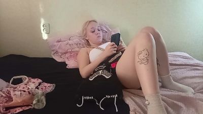 MaricelaVelo live cam on Cam4