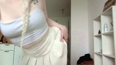 MaricelaVelo live cam on Cam4