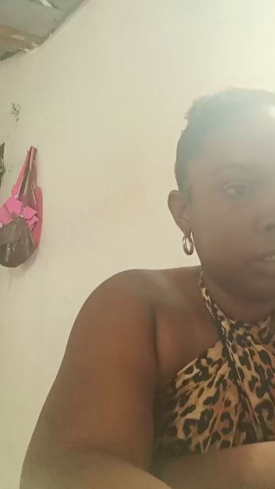 MarieLarissa live cam on Cam4