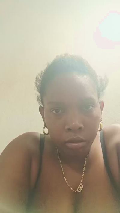 MarieLarissa live cam on Cam4