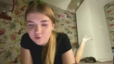 MarielManiatis live cam on Cam4