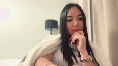 MarielaFulmore live cam on Cam4