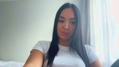 MarielaFulmore live cam on Cam4