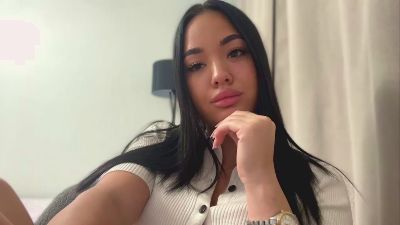 MarielaFulmore live cam on Cam4