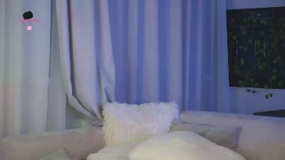 MariellaSohns live cam on Cam4