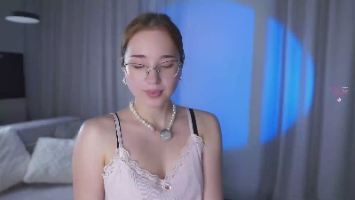 MariellaSohns live cam on Cam4
