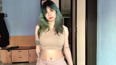 MarielleHubiak live cam on Cam4