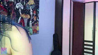 MarielleHubiak live cam on Cam4