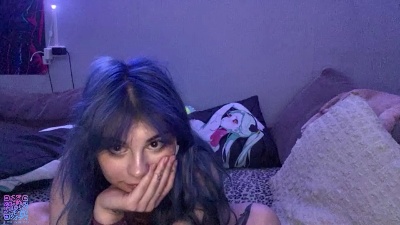 MarielleHubiak live cam on Cam4