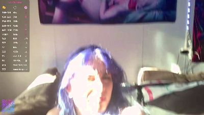 MarielleHubiak live cam on Cam4